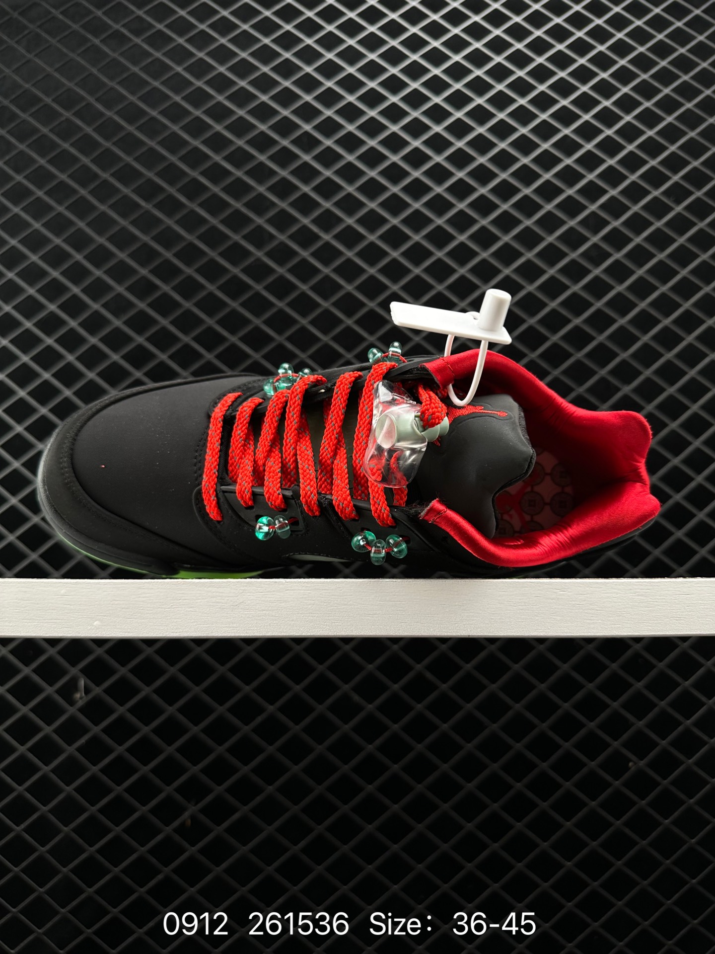 Nike Air Jordan 5 Retro